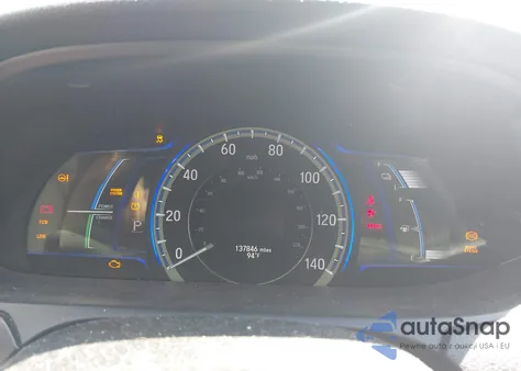 2015 Honda Accord Hybrid Ex-L из США, поврежденный, VIN 1HGCR6F52FA003642